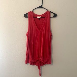 Universal Thread Tanks